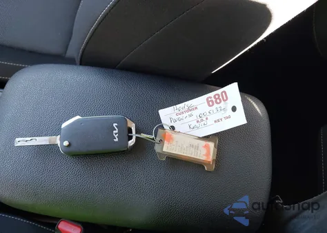 2024 Kia Forte Lxs z USA, uszkodzony, nr VIN 3KPF24AD5RE704535